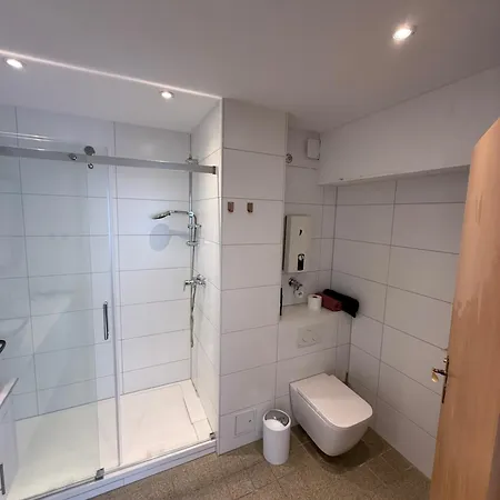 Kleine Zuhause 1 * باد دريبرغ